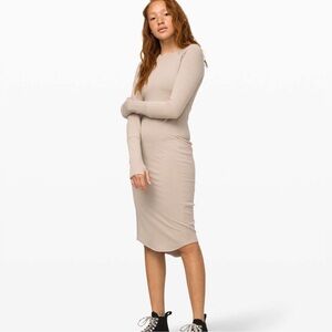NWOT Lululemon Om and On dress